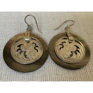Vintage Merav Mexico Sterling Silver Etched Mother Of Pearl Dangle Earrings
